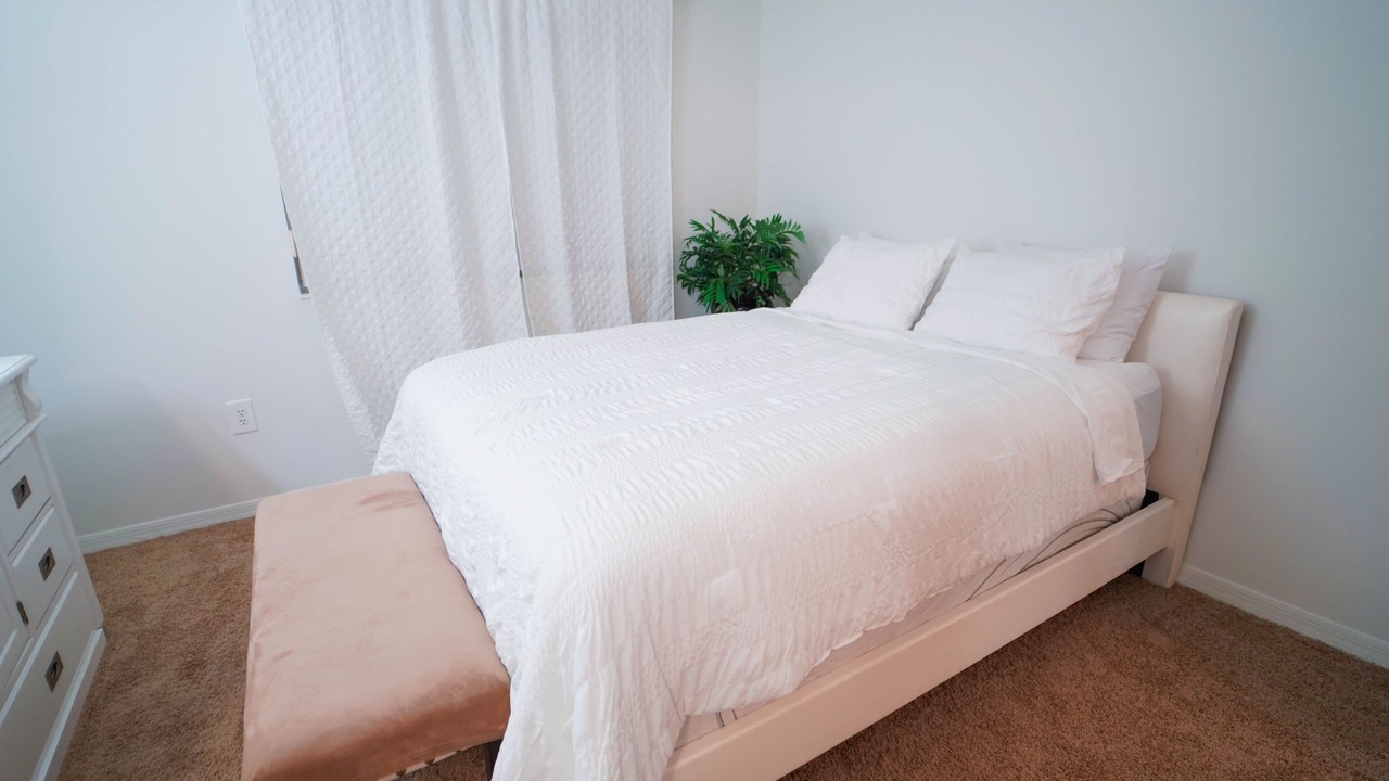 Photo of Bedroom in Pembroke Pines