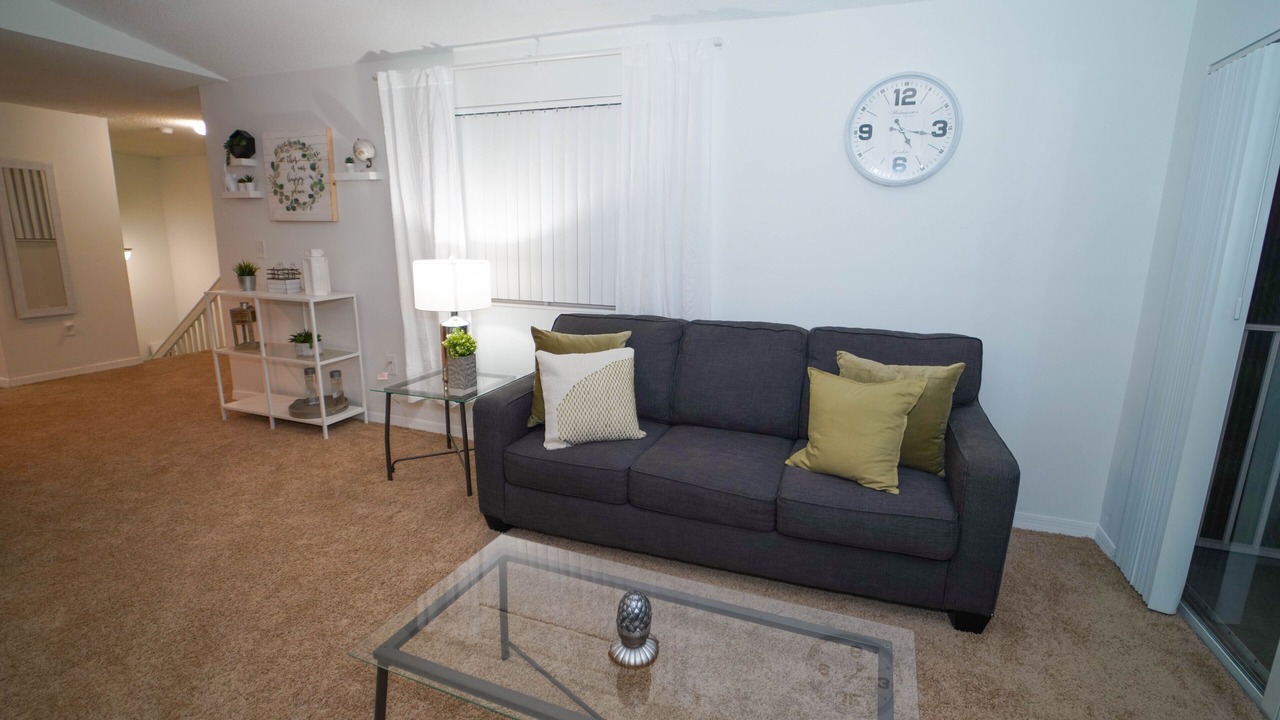 Photo of Livingroom in Pembroke Pines
