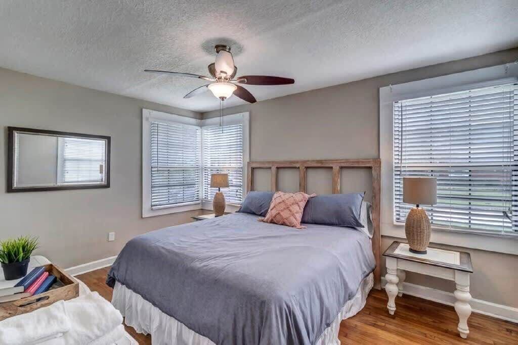 Photo of Bedroom in Lakewood