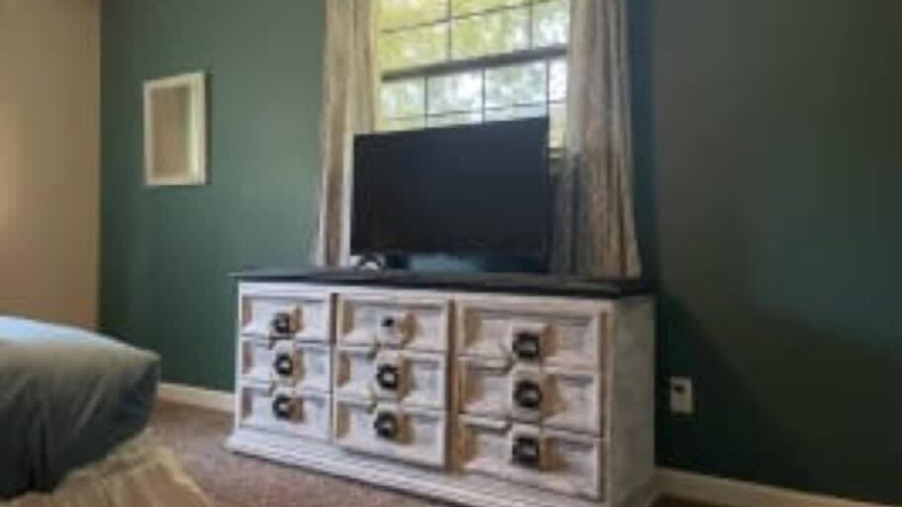Photo of Bedroom in Lakewood