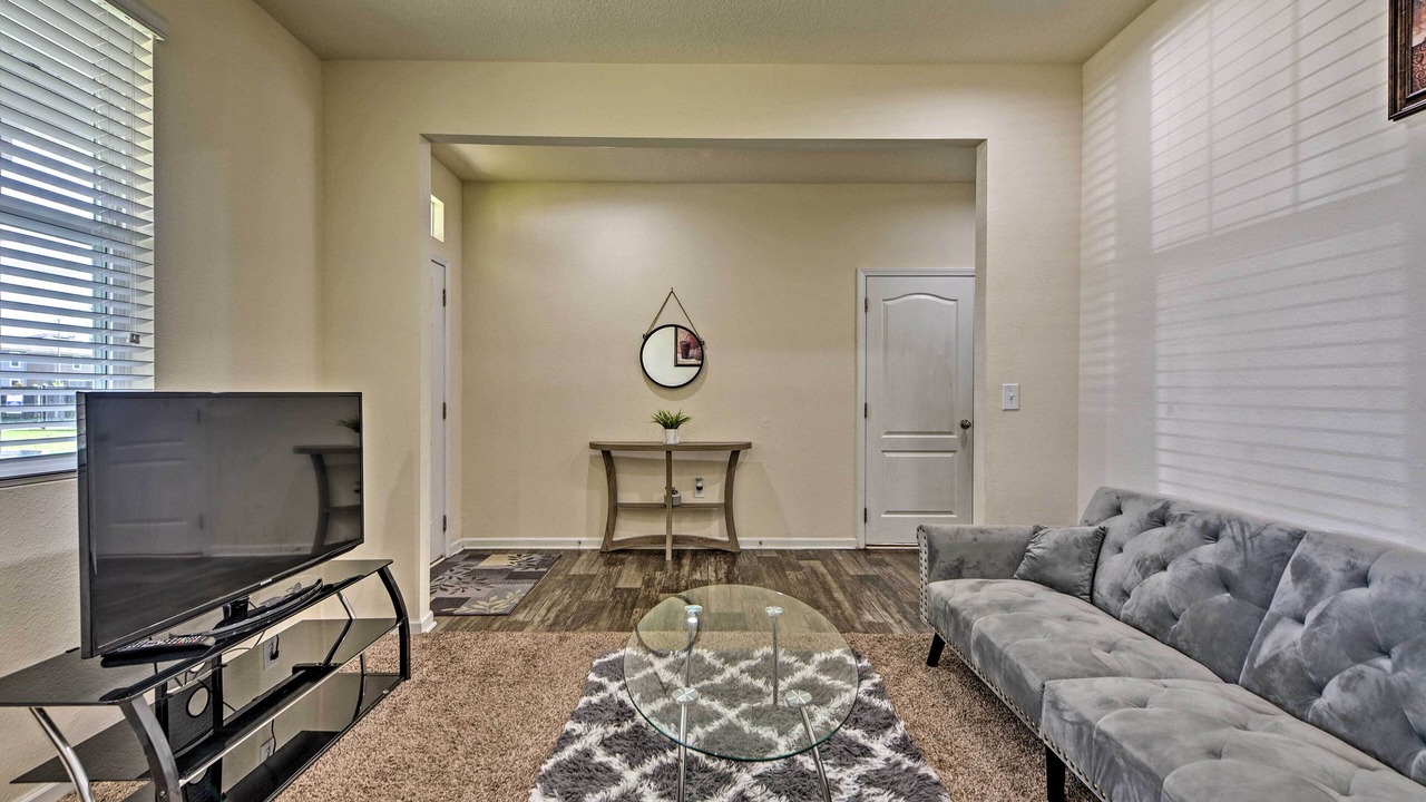 Photo of Bedroom in Westside