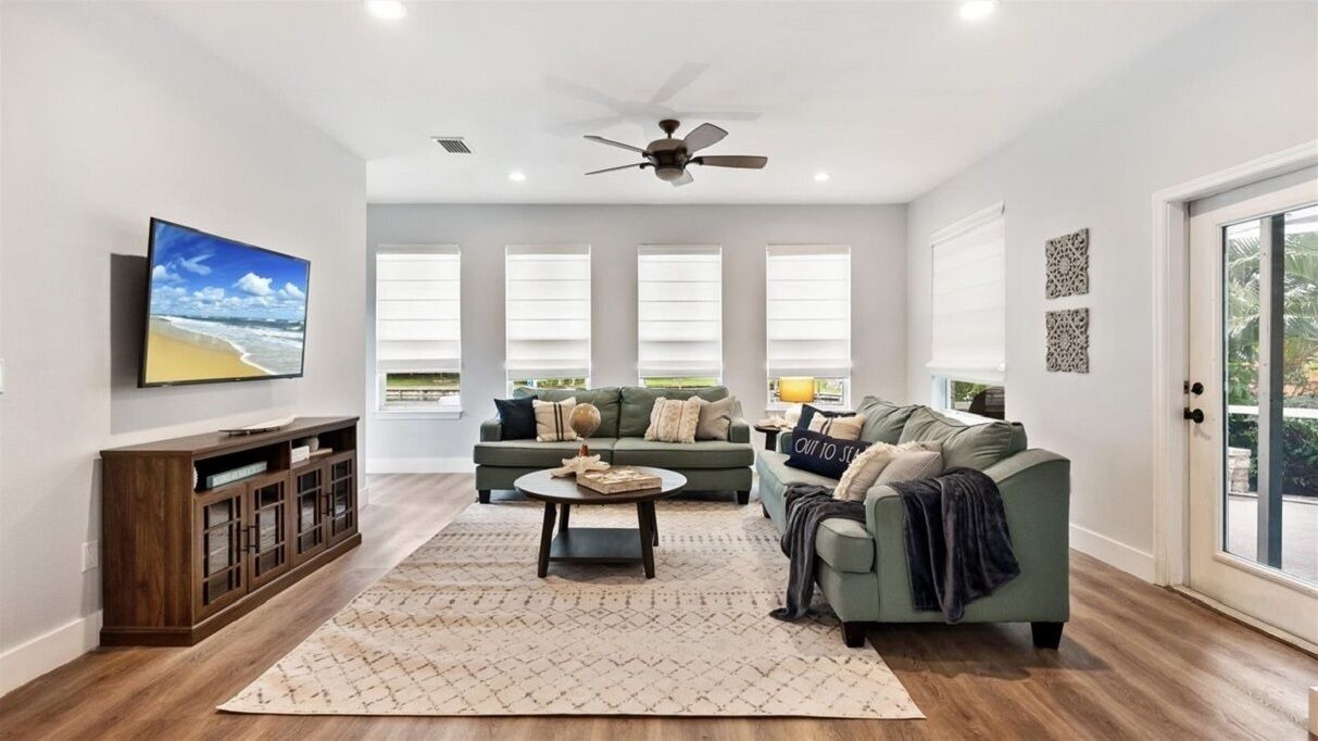 Photo of Livingroom in Cocoa Beach