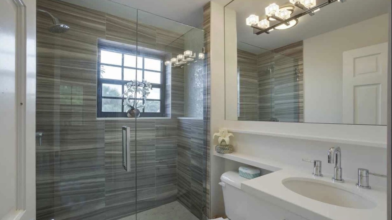 Photo of Bathroom in Lake Worth