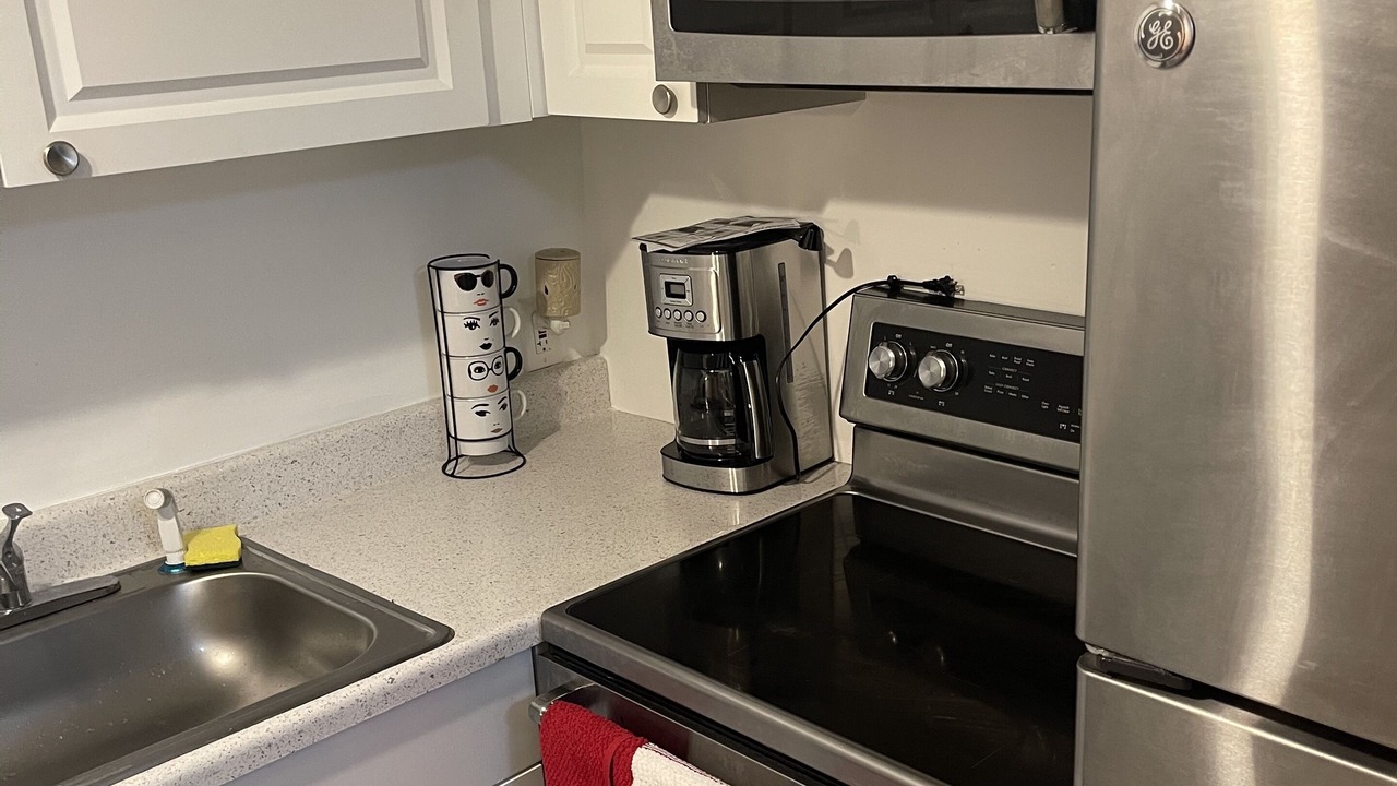 Photo of Kitchen in Lauderhill