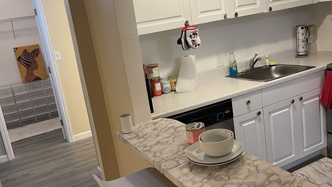 Photo of Kitchen in Lauderhill