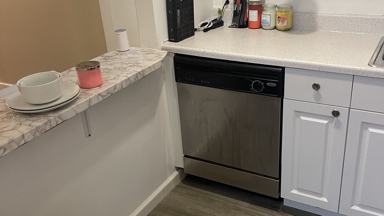 Photo of Kitchen in Lauderhill