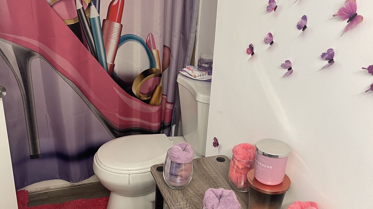 Photo of Bathroom in Lauderhill
