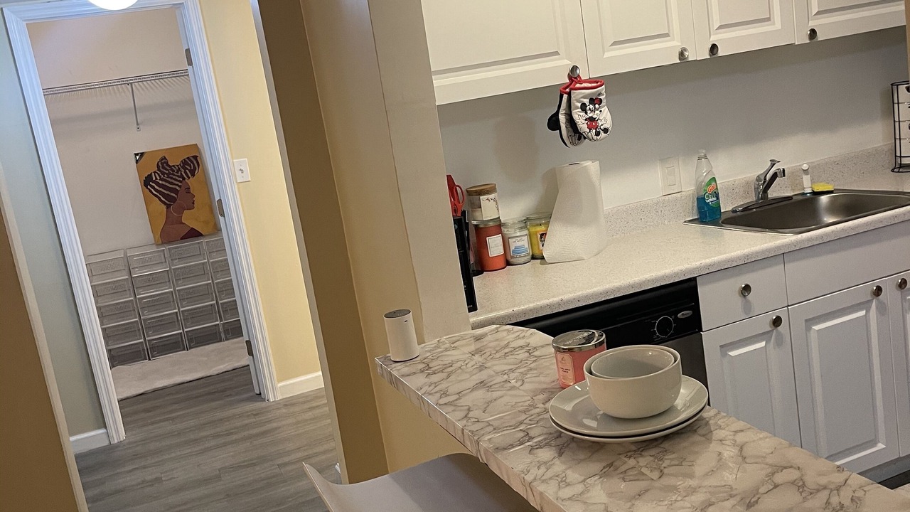 Photo of Kitchen in Lauderhill