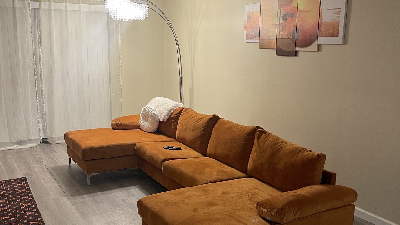 Photo of Livingroom in Lauderhill