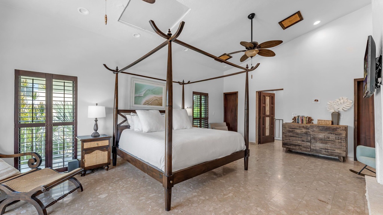 Photo of Bedroom in Islamorada