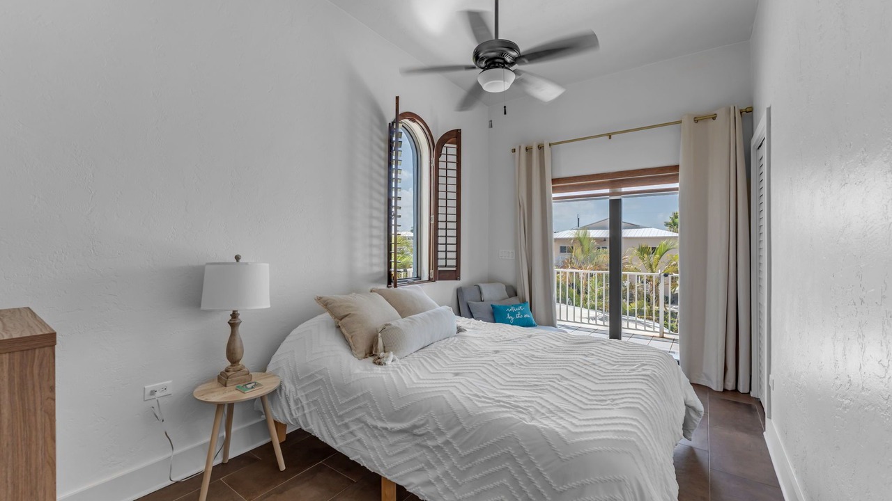 Photo of Bedroom in Islamorada
