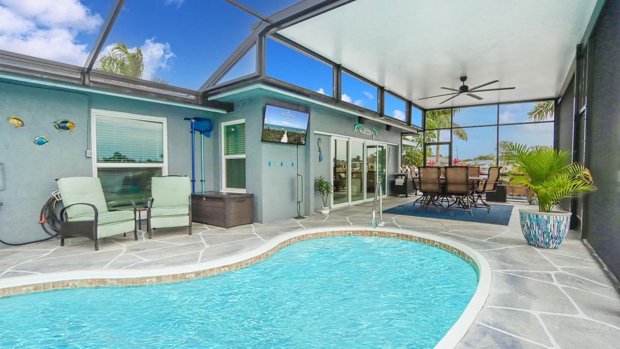 Photo of Outdoor in Lochmoor Waterway Estates