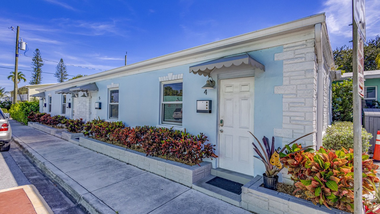 Photo of Outdoor in Lake Worth
