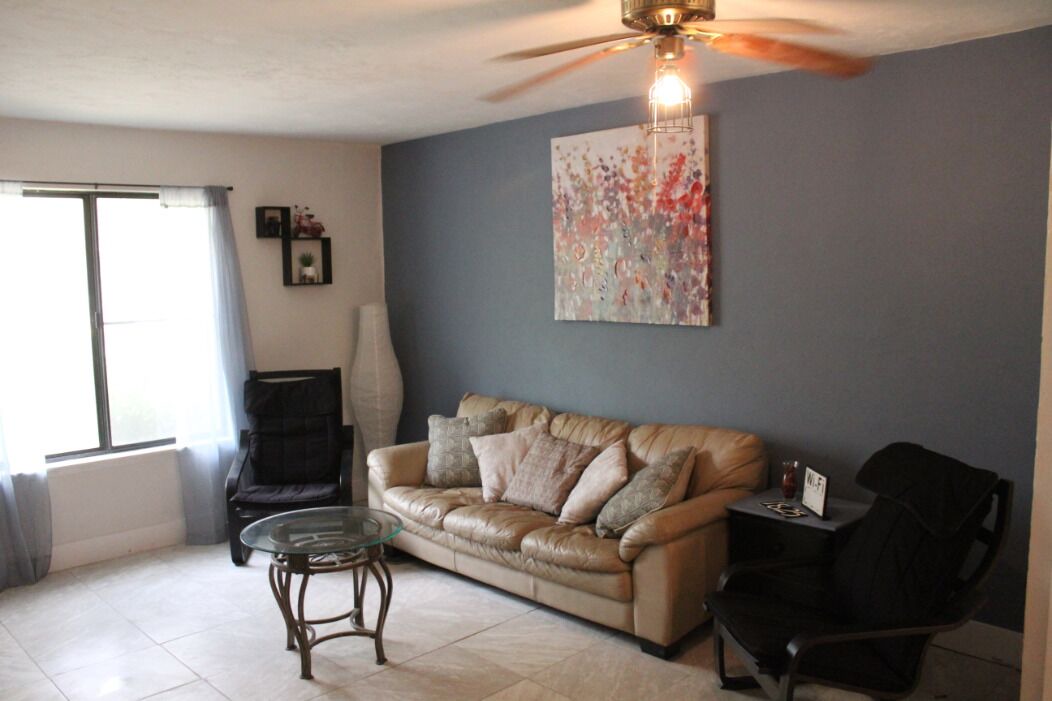 Photo of Livingroom in Tallahassee