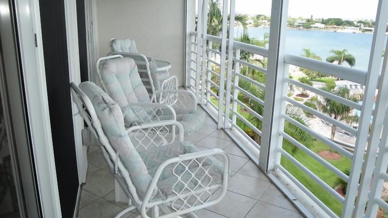 Photo of Patio Balcony in St. Petersburg
