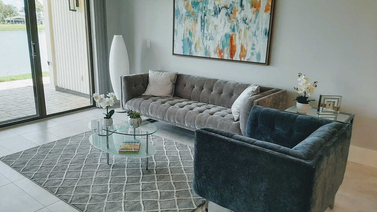 Photo of Livingroom in Wesley Chapel