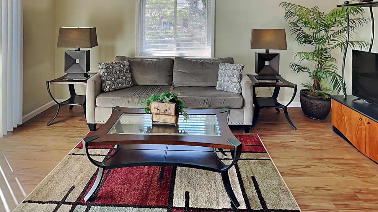 Photo of Livingroom in Surfcrest Village