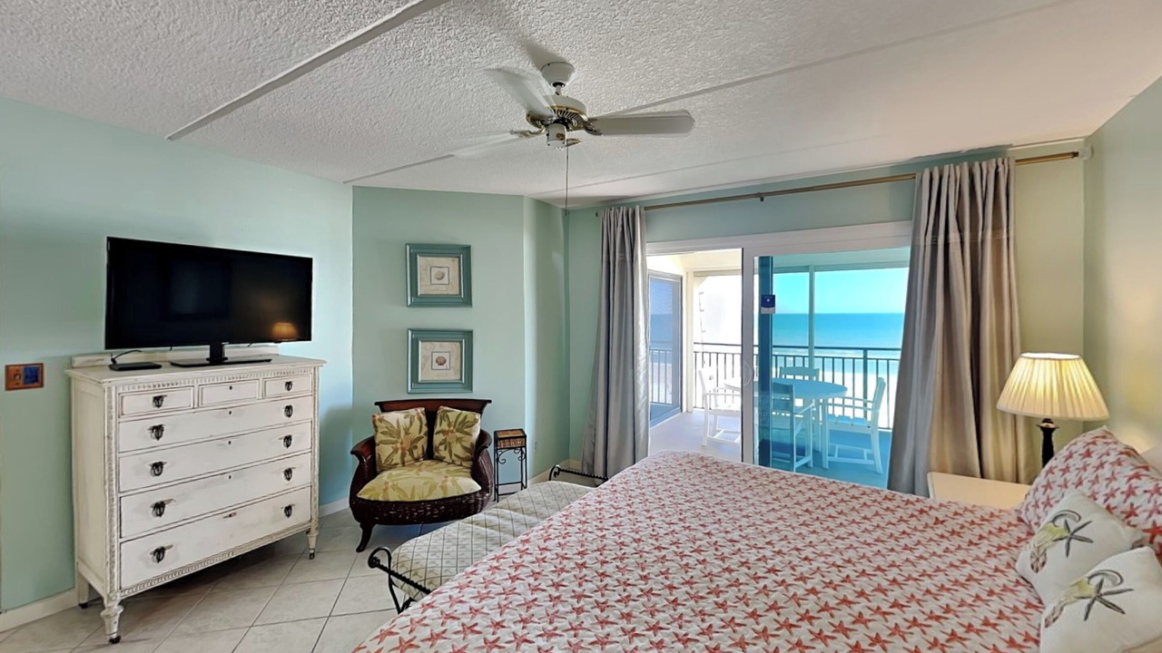 Photo of Patio Balcony in Crescent Beach