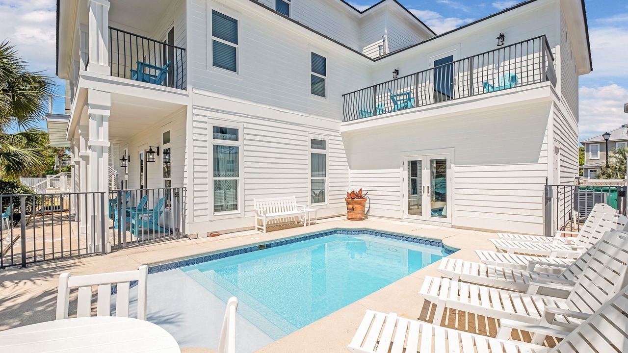 Photo of Outdoor in Crystal Shores