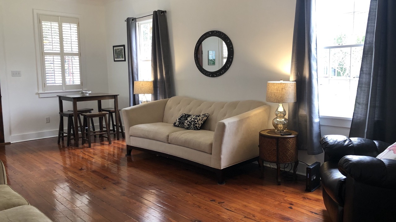 Photo of Livingroom in Central Business District