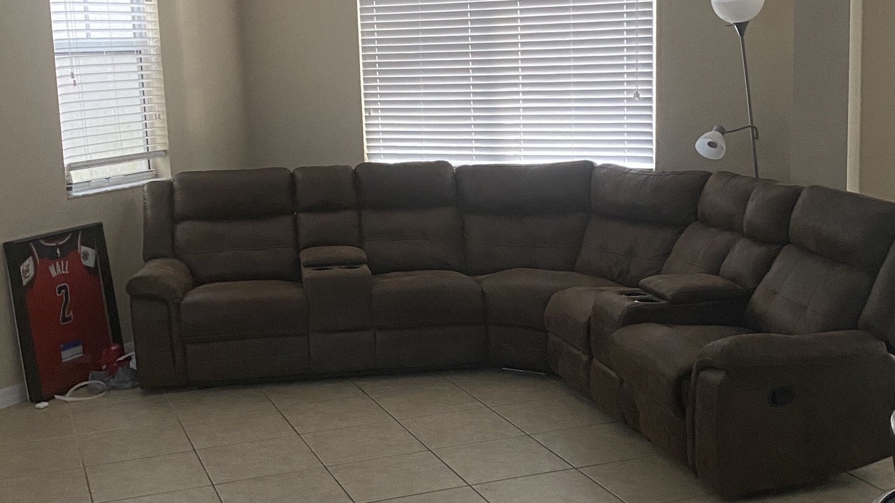 Photo of Livingroom in Miami Gardens