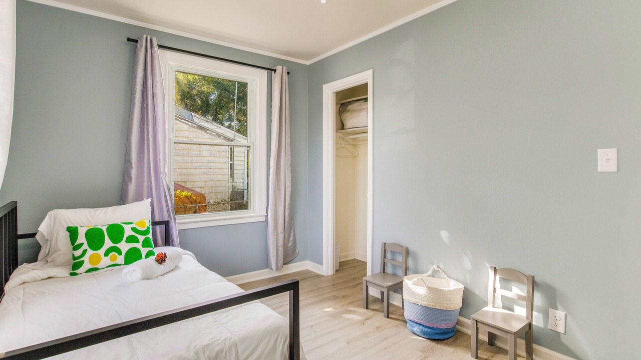 Photo of Bedroom in Pensacola