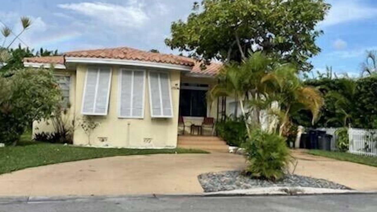 Photo of Outdoor in Surfside