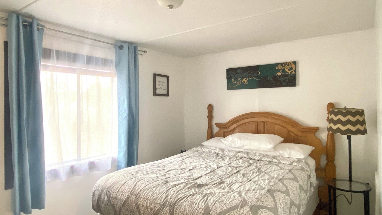 Photo of Bedroom in Lake City