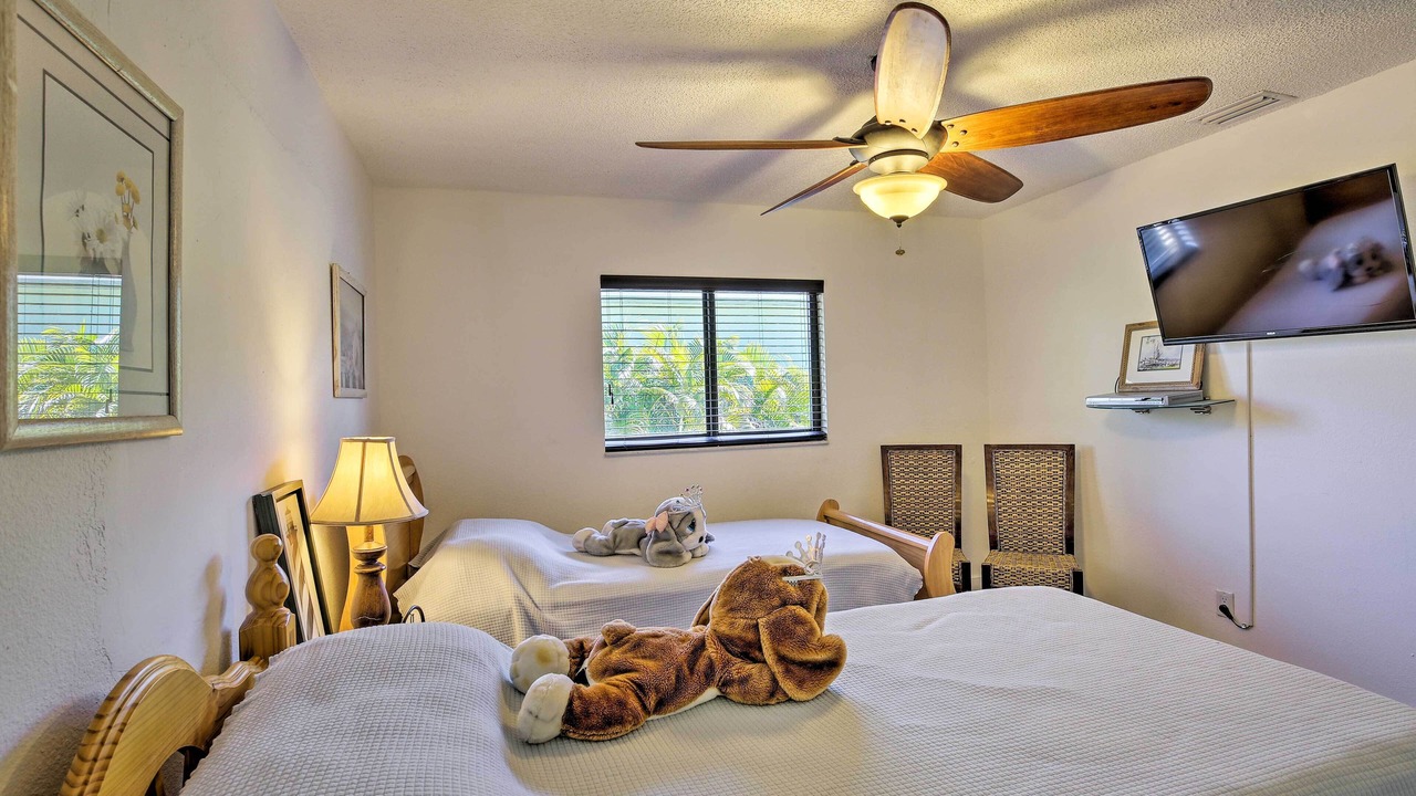 Photo of Bedroom in Pine Island Center