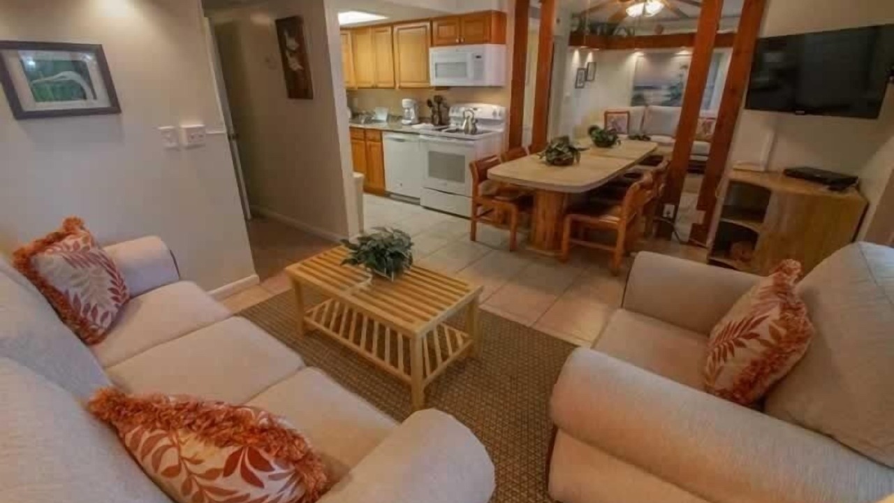 Photo of Livingroom in Palm Beach Shores