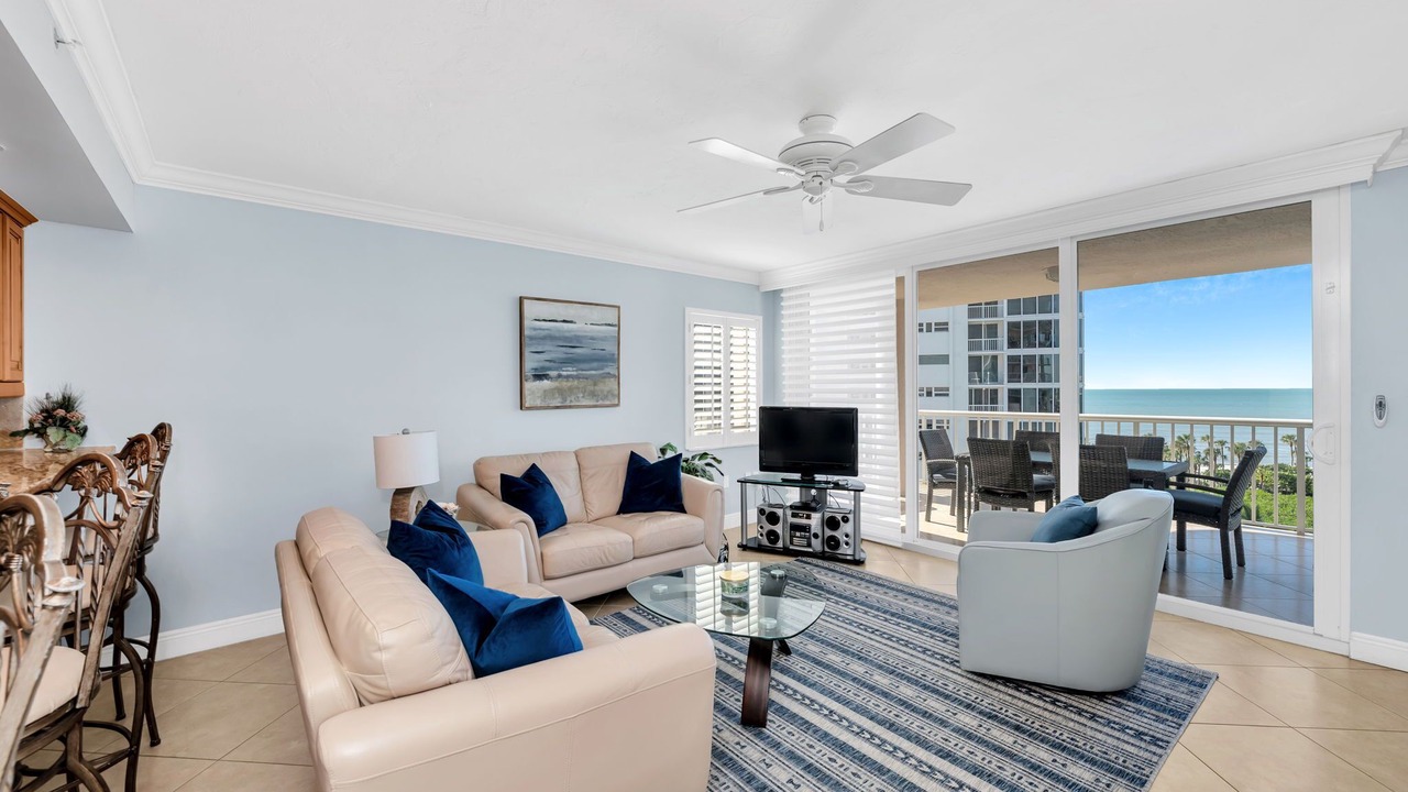 Photo of Livingroom in Park Shore