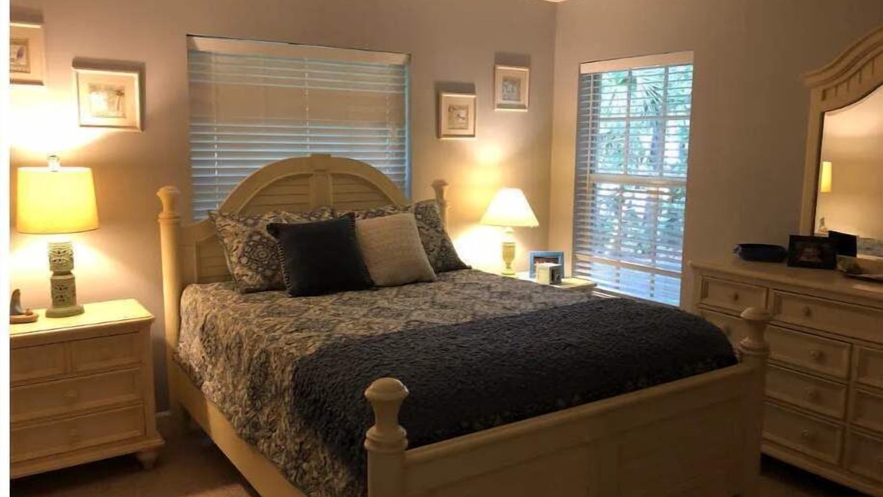 Photo of Bedroom in Loxahatchee