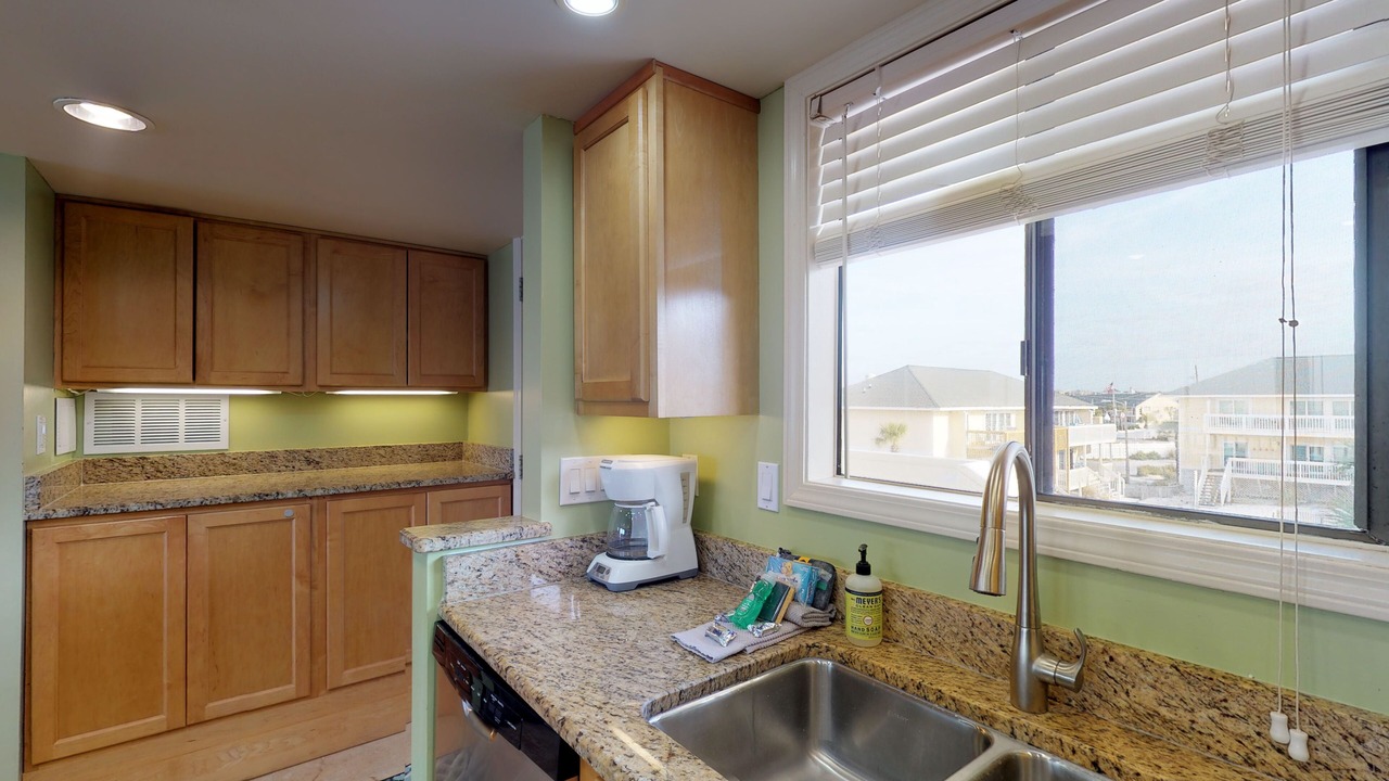 Photo of Kitchen in Holiday Isle