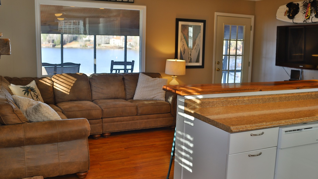 Photo of Livingroom in Fortson