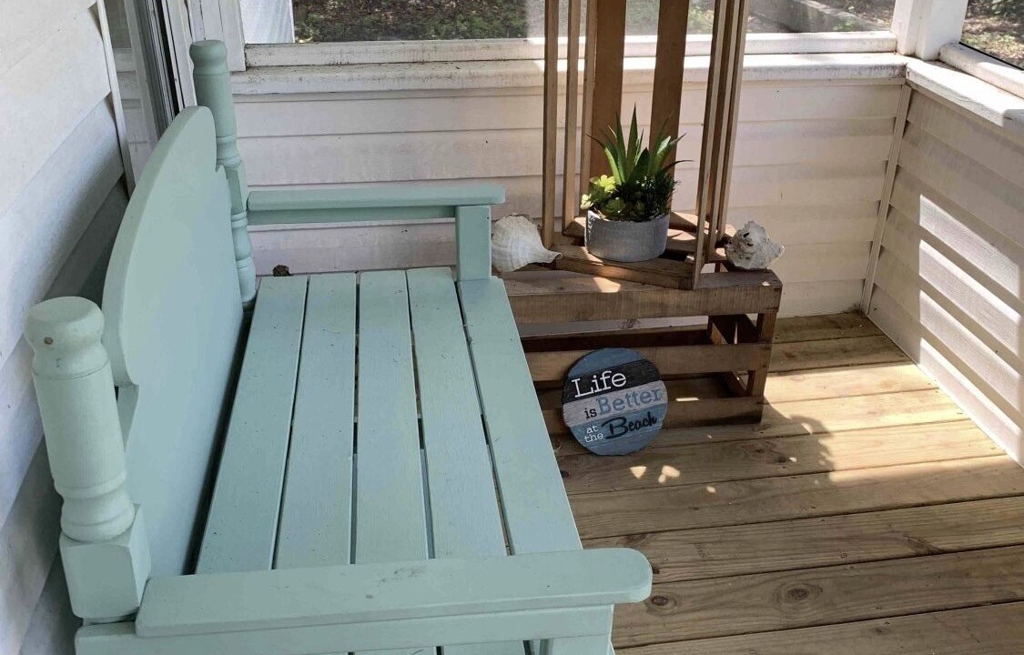 Photo of Patio Balcony in Historic Downtown Apalachicola