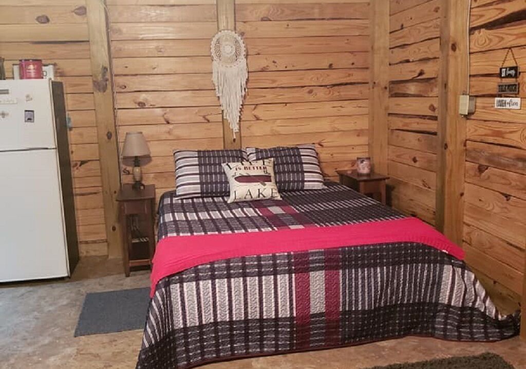 Photo of Bedroom in Telogia