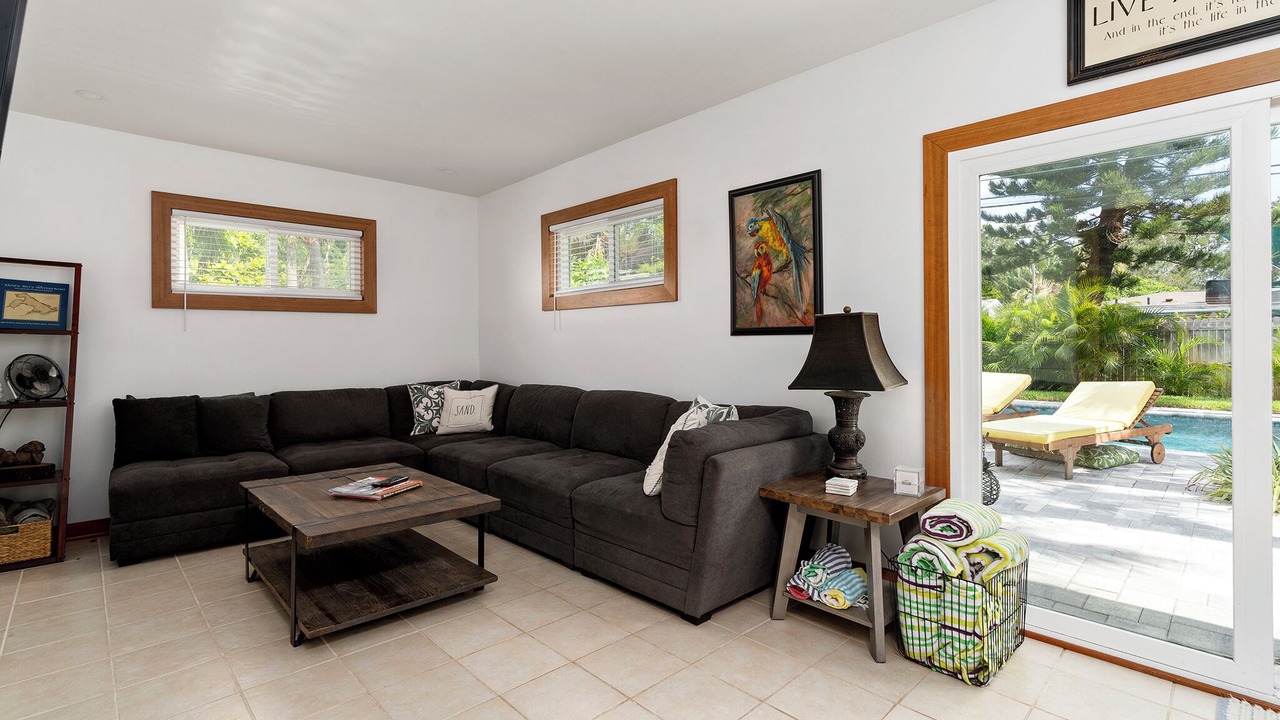 Photo of Livingroom in Belle Vista