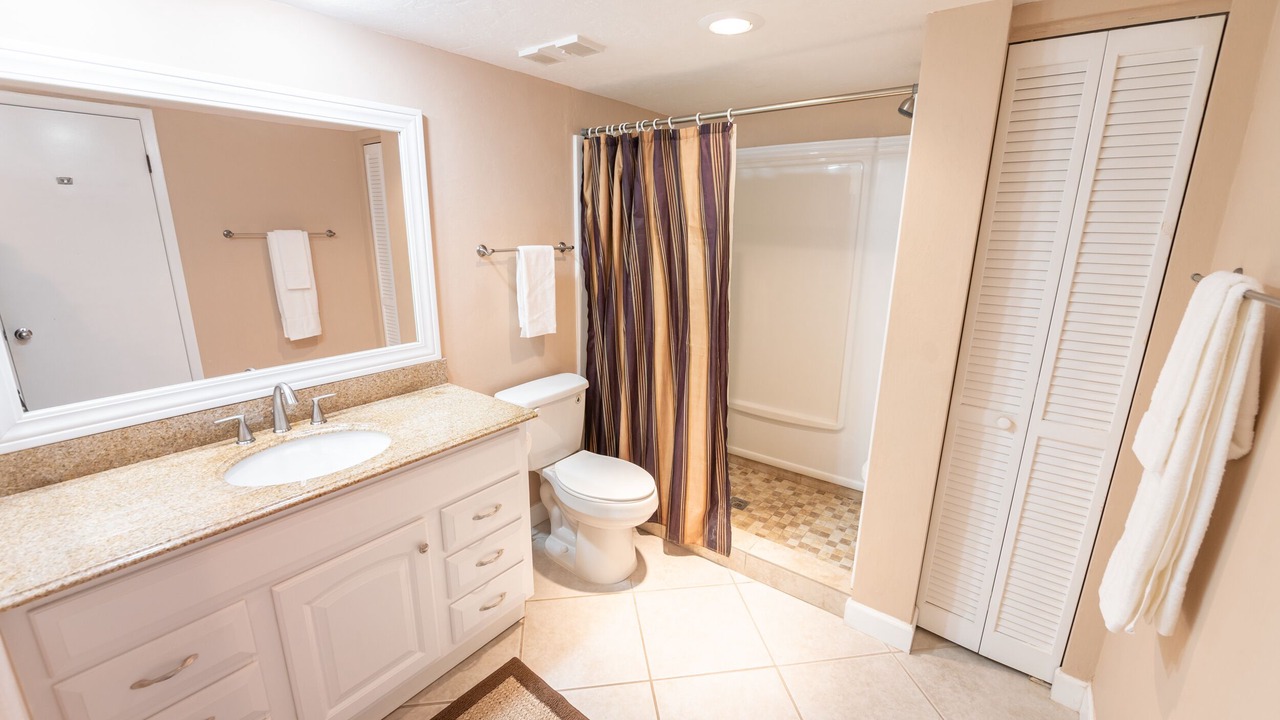 Photo of Bathroom in Indian Harbour Beach