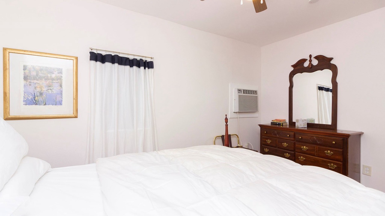 Photo of Bedroom in Palatka