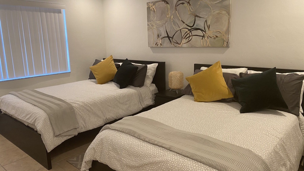 Photo of Bedroom in Royal Poinciana