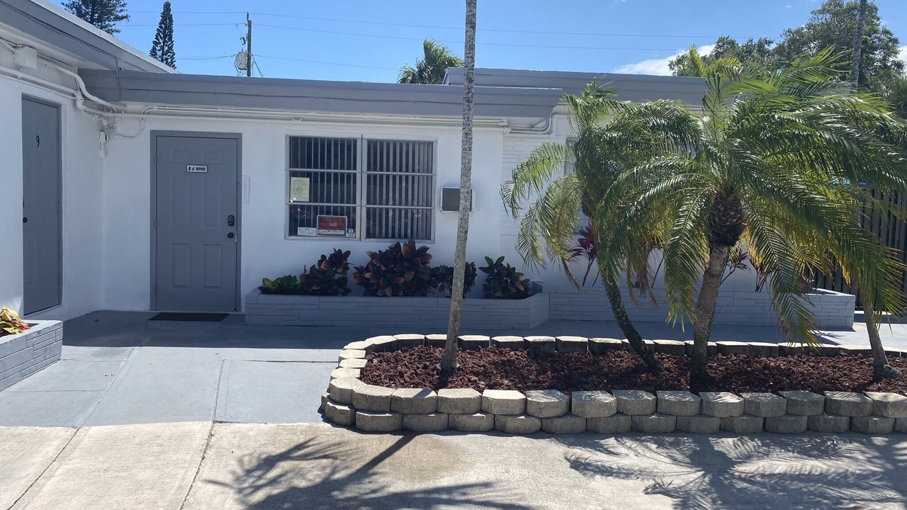 Photo of Outdoor in Royal Poinciana