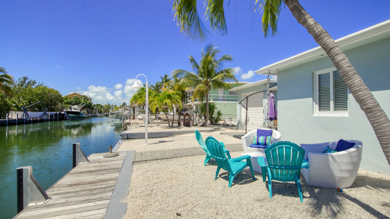 Photo of Patio Balcony in Indian Waterways