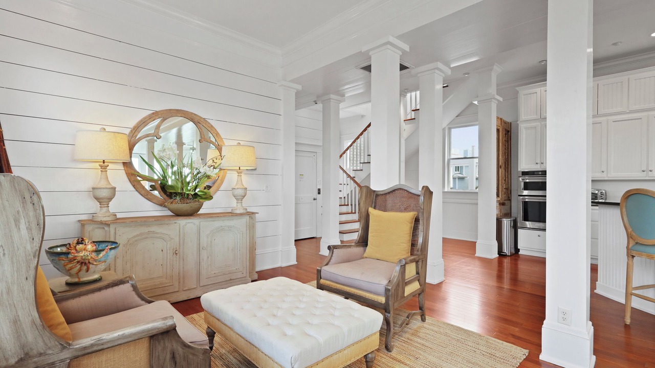 Photo of Livingroom in Saint Simons Island
