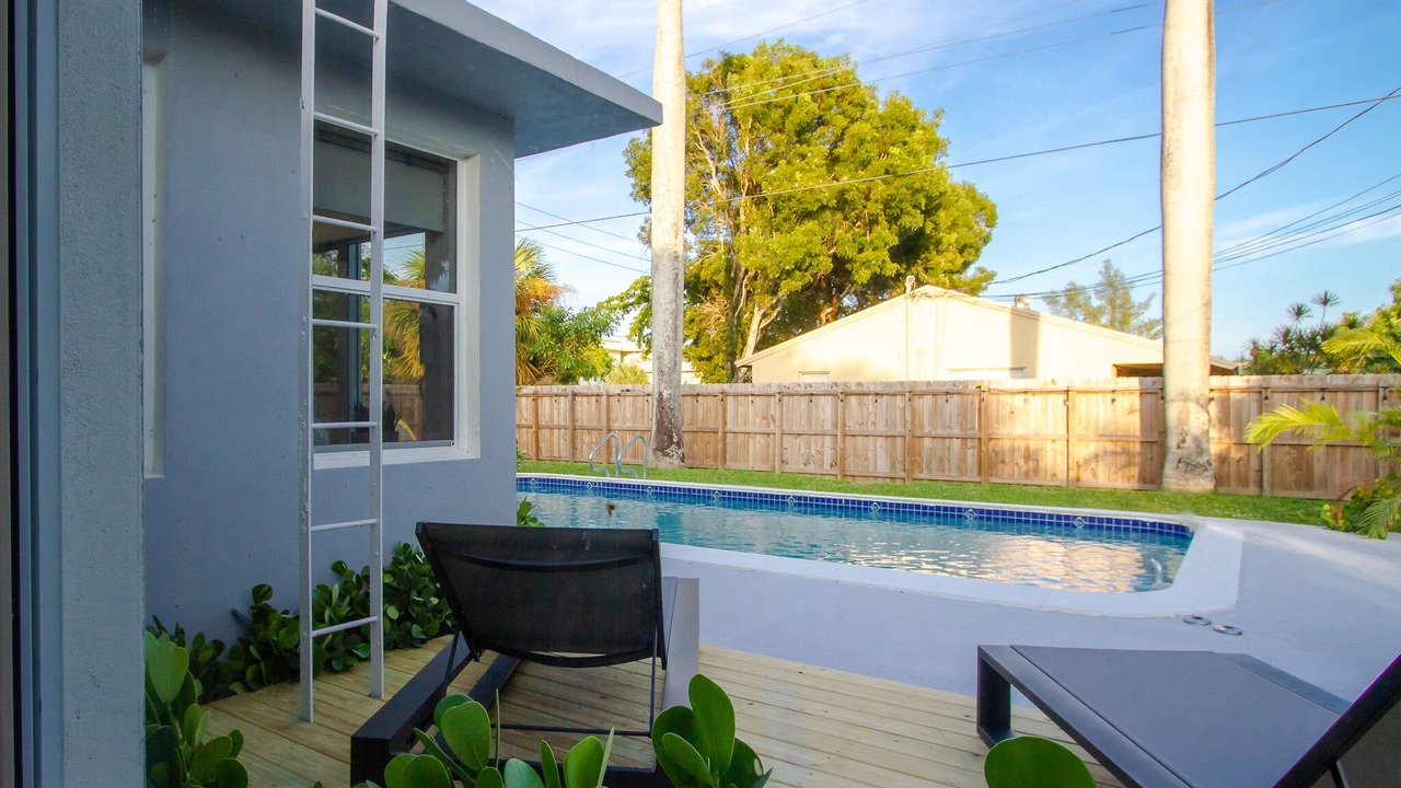 Photo of Outdoor in Royal Poinciana