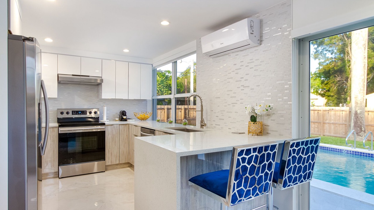 Photo of Kitchen in Royal Poinciana