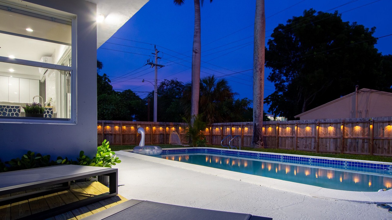 Photo of Outdoor in Royal Poinciana