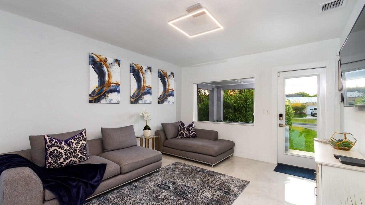 Photo of Livingroom in Royal Poinciana