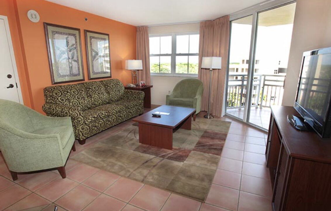 Photo of Livingroom in Weston