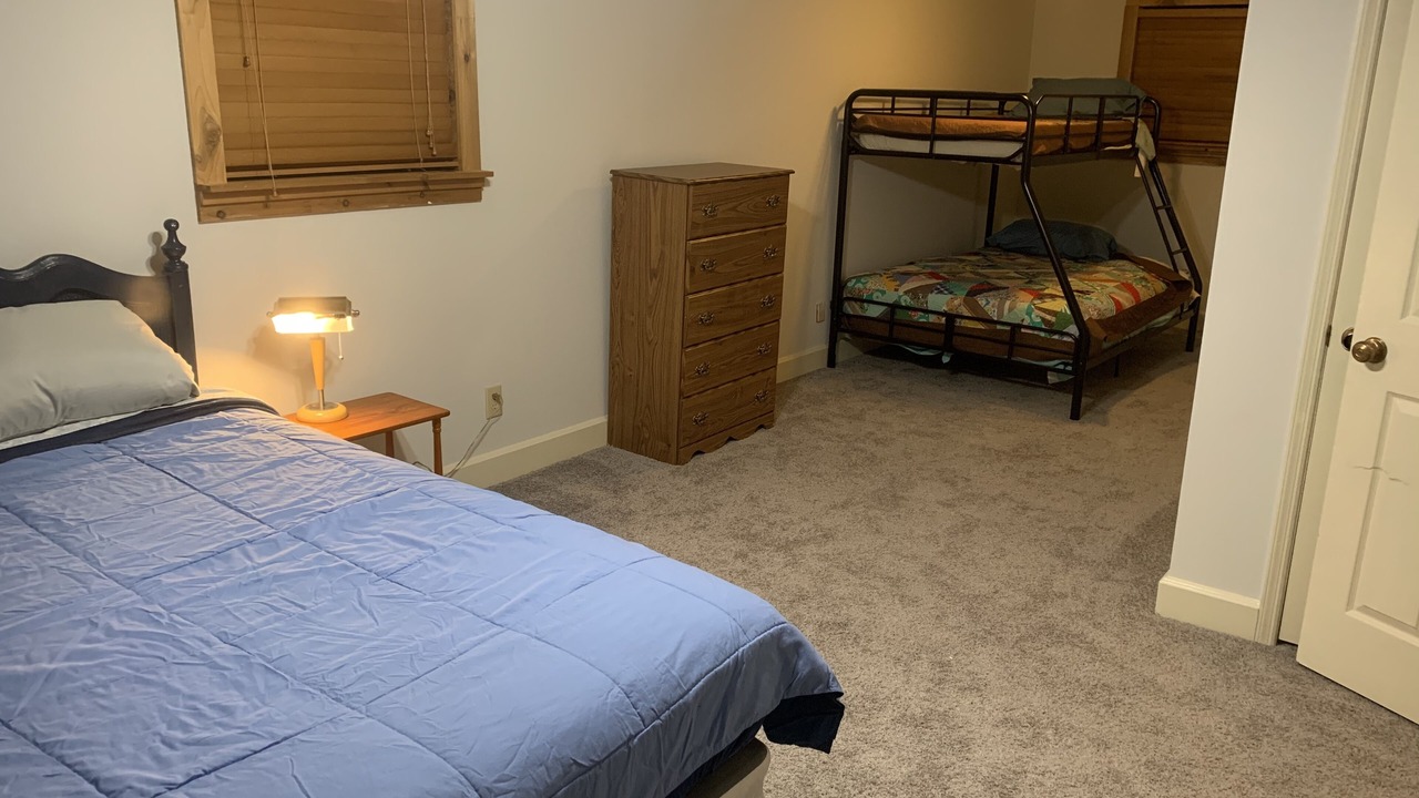 Photo of Bedroom in Columbiana