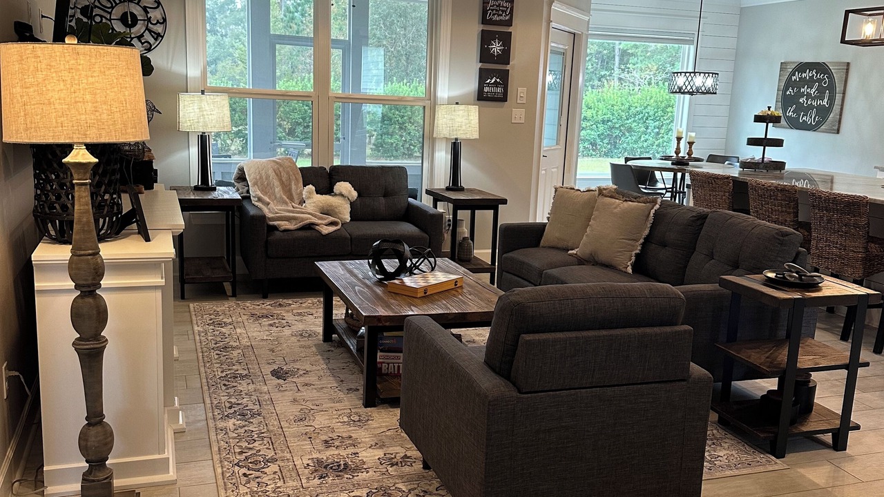 Photo of Livingroom in Crawfordville